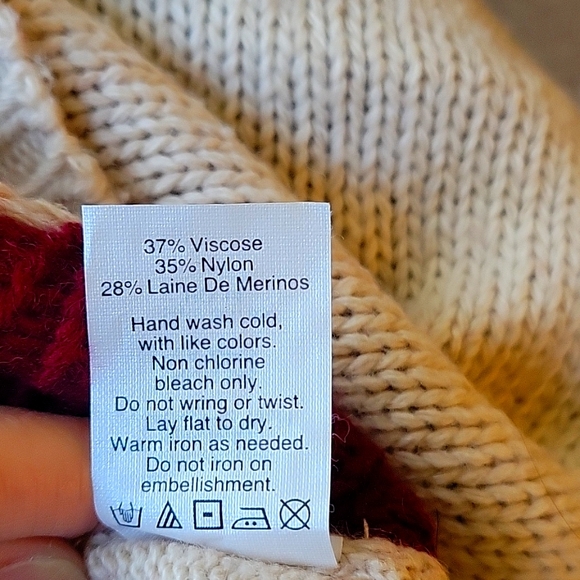 J Crew Llama Sweater - Picture 5 of 5